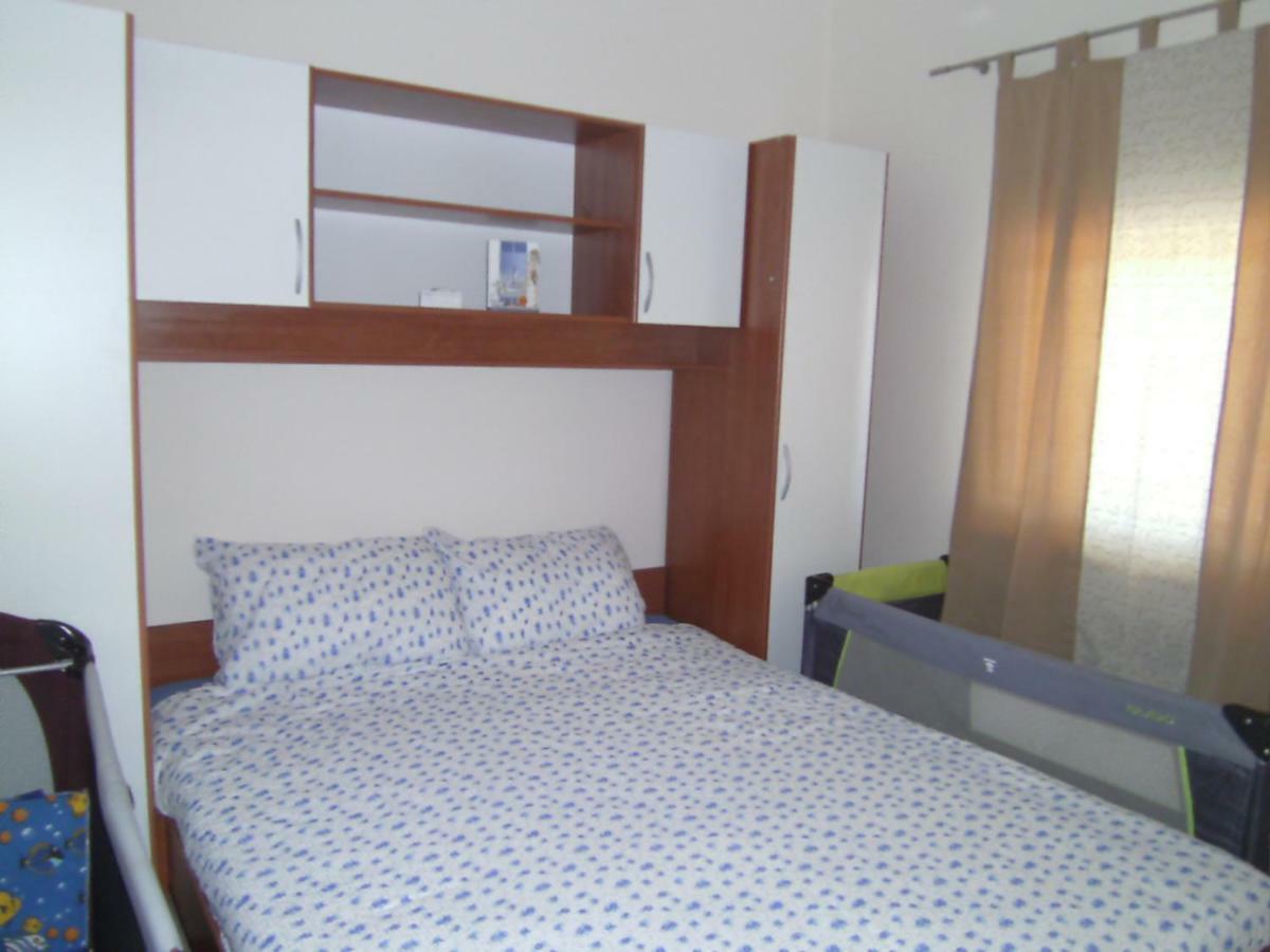 Apartments Vir Delfin ภายนอก รูปภาพ