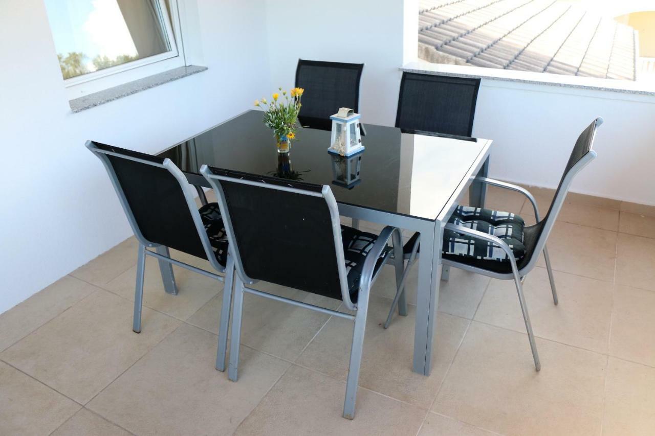 Apartments Vir Delfin ภายนอก รูปภาพ