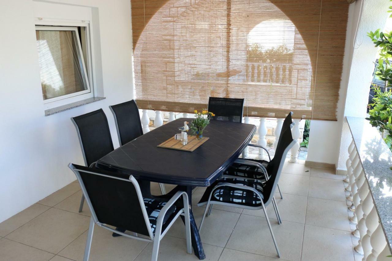 Apartments Vir Delfin ภายนอก รูปภาพ