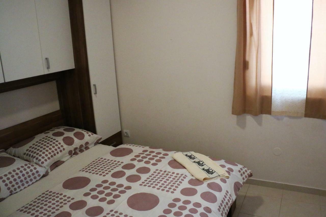 Apartments Vir Delfin ภายนอก รูปภาพ